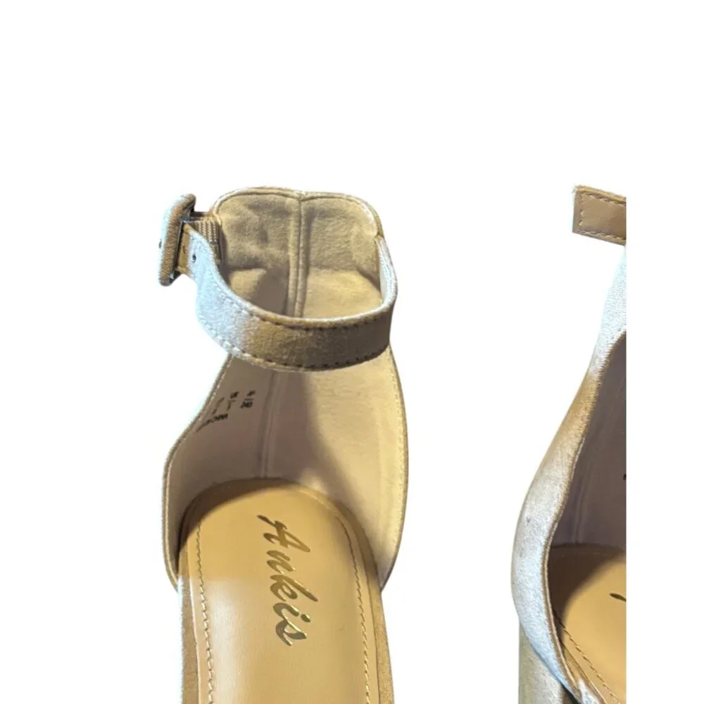 Ankis 4 Inches Chunky Platform heels Sandals Women Nude Suede sz 7‎
